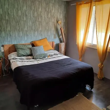 Vila Avec Piscine Et Cuisine D'ete *